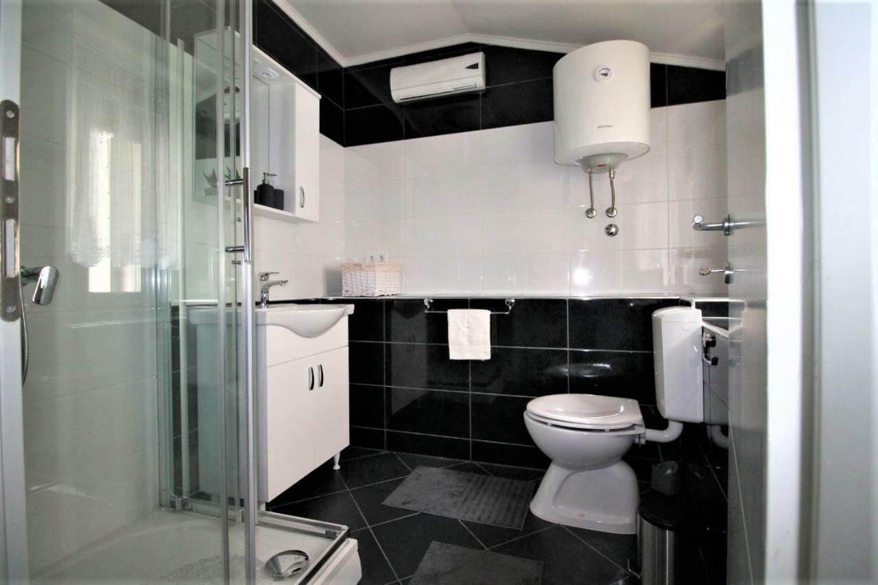 Arbel Apartments Porec Exterior photo