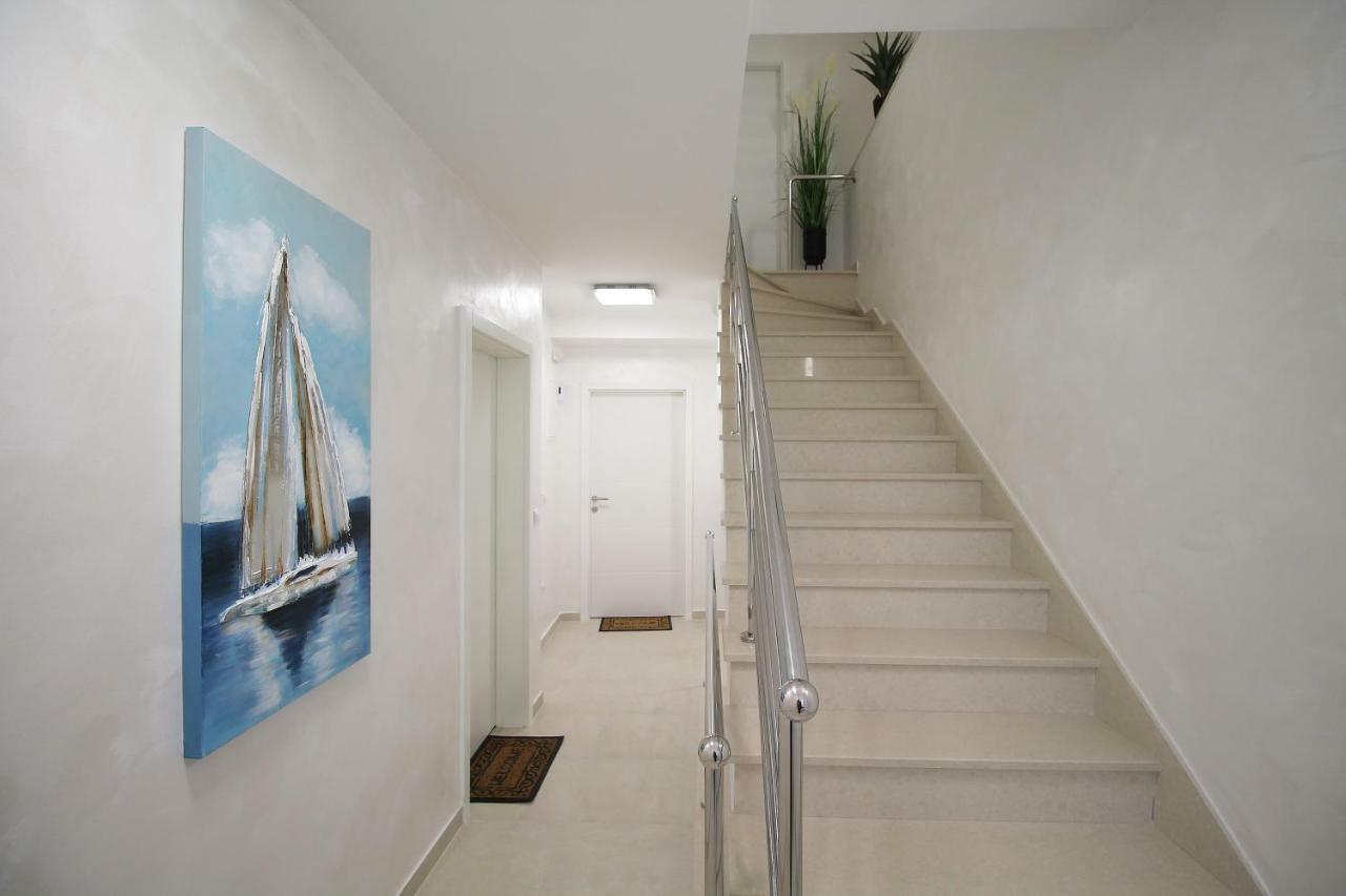 Arbel Apartments Porec Exterior photo